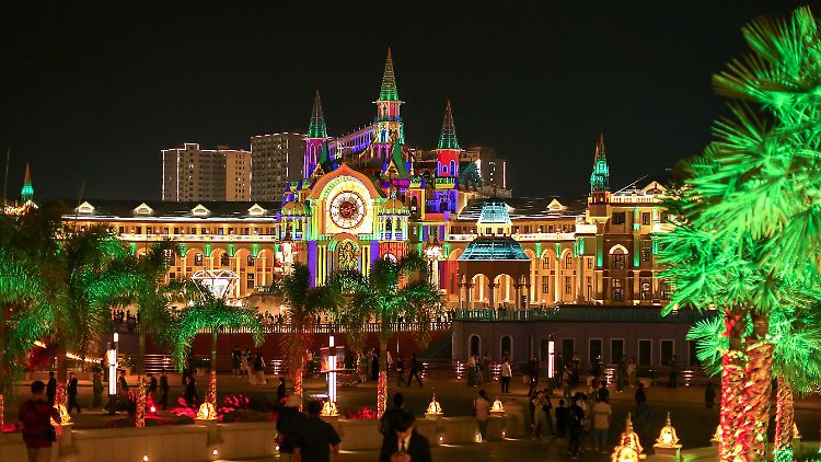 Im Goldenen Dreieck zwischen Laos, Myanmar und Thailand entstanden bereits prunkvolle Casinos.
