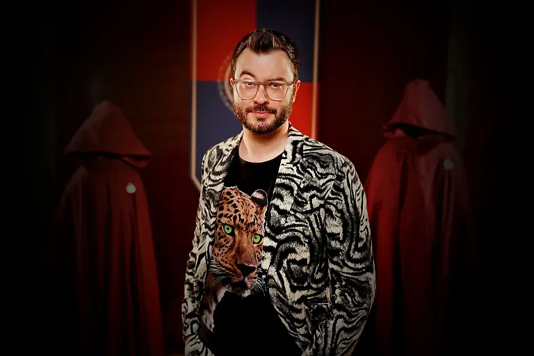 e48050f8-d8cc-41e8-8c96-83eeab54e412-48d22b09-94da-411a-8e15-00f795f4ece2