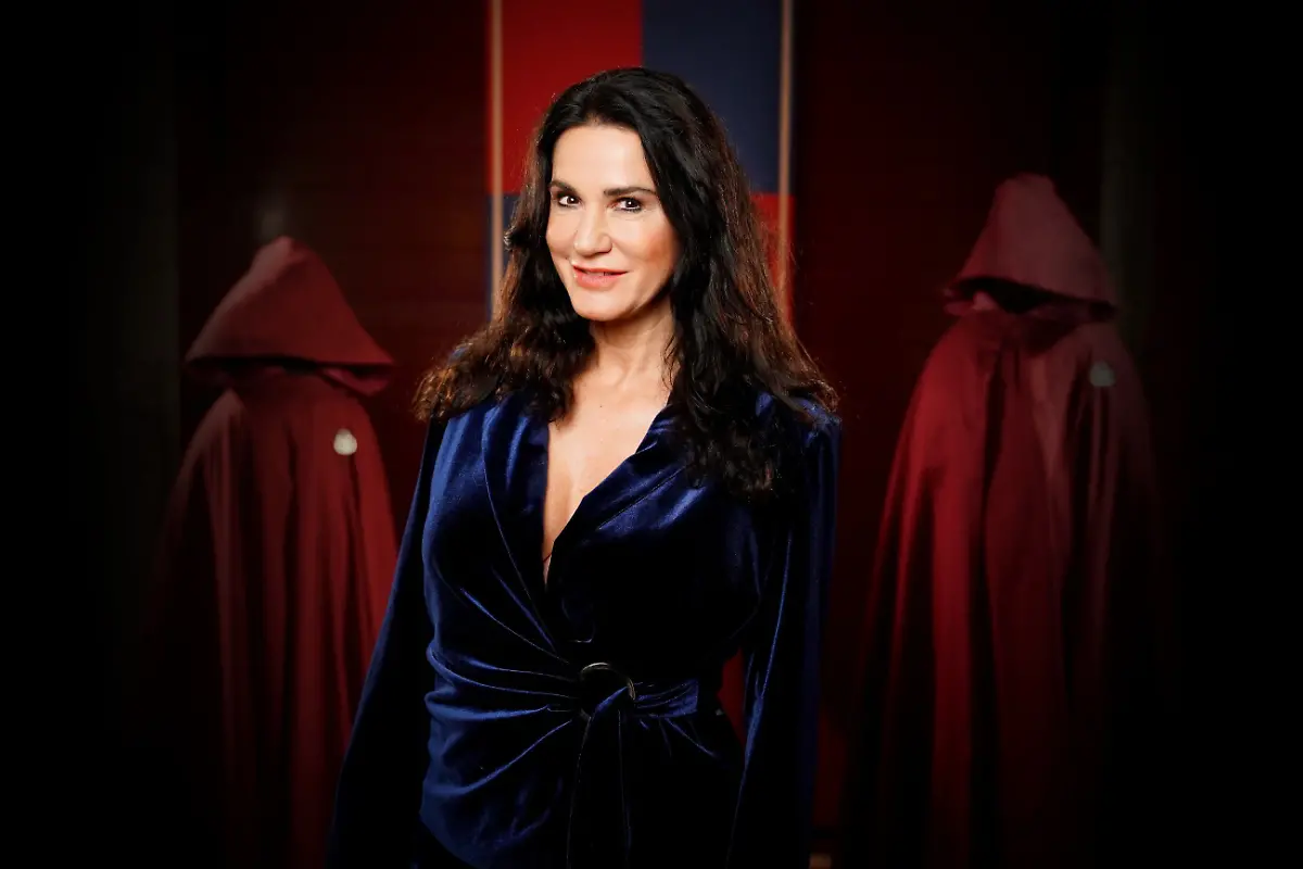 e48050f8-d8cc-41e8-8c96-83eeab54e412-9a9361bc-5e35-4b9c-b1e0-041195a1f435