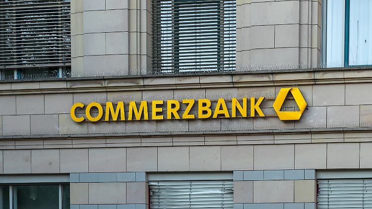 Die Commerzbank könnte italienisch werden.