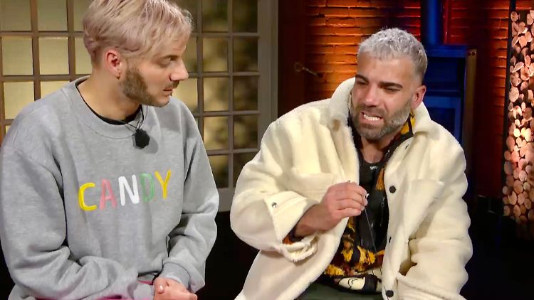 Das Sommerhaus wird für die Liebe von Sam Dylan und seinem Schatz Rafi zur Belastungsprobe.