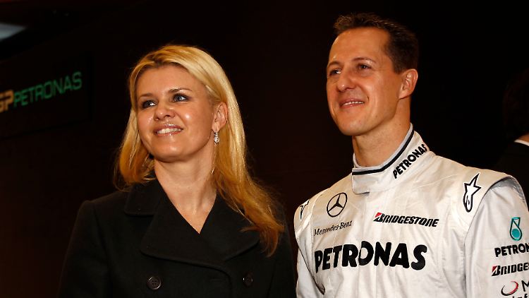 Die mutmaßlichen Täter sollen bei mehreren Anrufen versucht haben, 15 Millionen Euro von der Familie Schumacher zu erpressen.