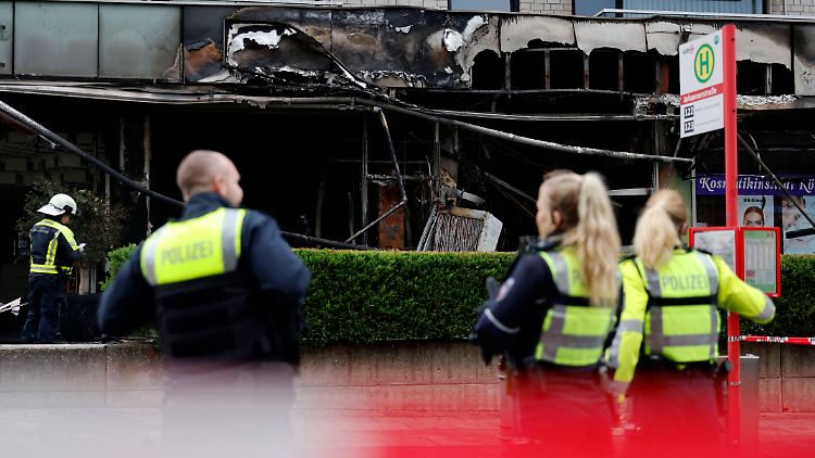 Das Café in Köln-Pesch wurde durch den Brand weitgehend zerstört.