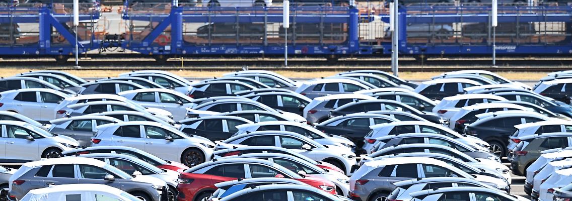 Angesichts der Krise der deutschen Auto-Industrie warnen Sachsens Zulieferbetriebe vor einer schleichenden Abwanderung. (Symbolbild)