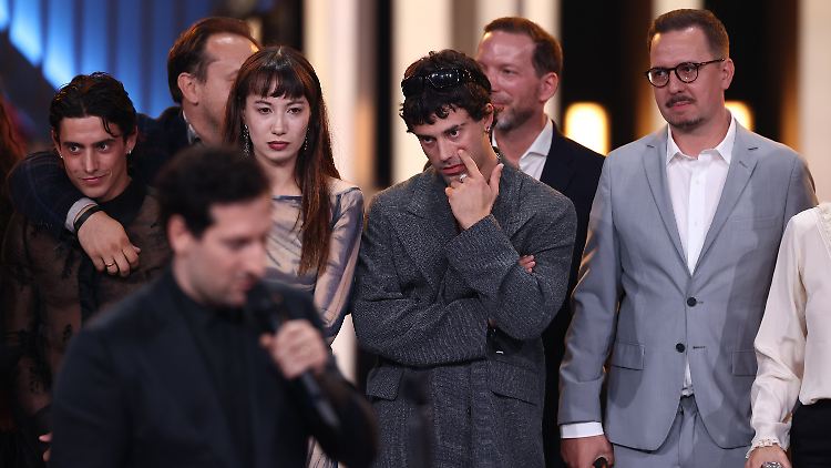 Das Team von "Die Zweiflers" gewann unter anderem die Kategorie "beste Drama-Serie".