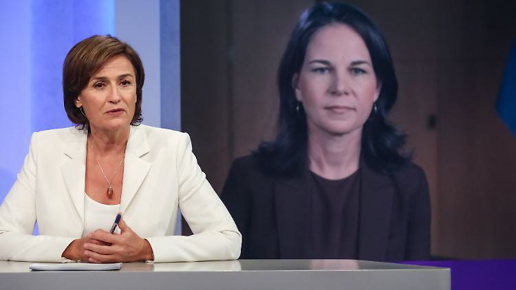 Baerbock setzt nach den Rücktritten bei den Grünen auf einen Neuanfang unter Habeck.