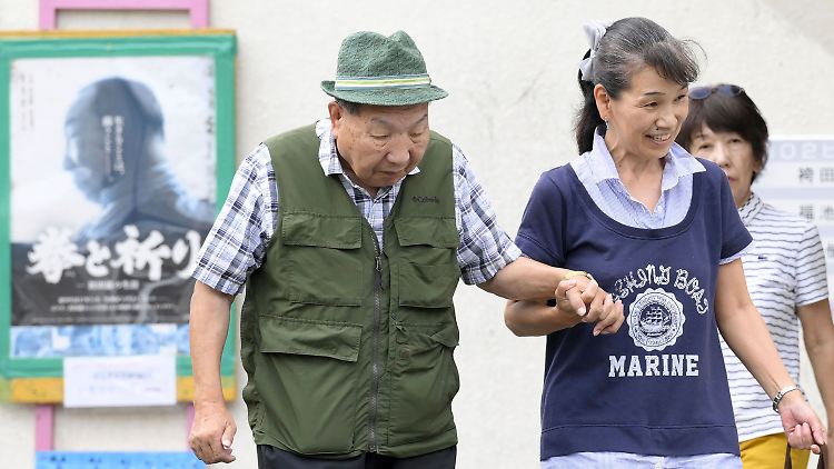 Die jahrzehntelange Haft hat dem ehemaligen Boxer Iwao Hakamada schwer zugesetzt. 