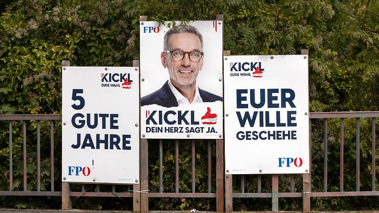 Die FPÖ könnte laut Umfragen mit Zustimmungswerten von etwa 28 Prozent die Wahl für sich entscheiden.