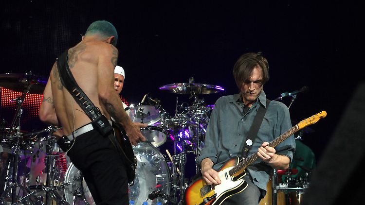 Josh Klinghoffer spielte zehn Jahre bei den Red Hot Chili Peppers.