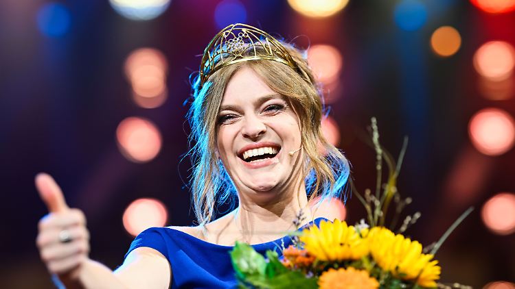 Gegen vier Mitbewerberinnen setzte sich die neue Weinkönigin durch. 