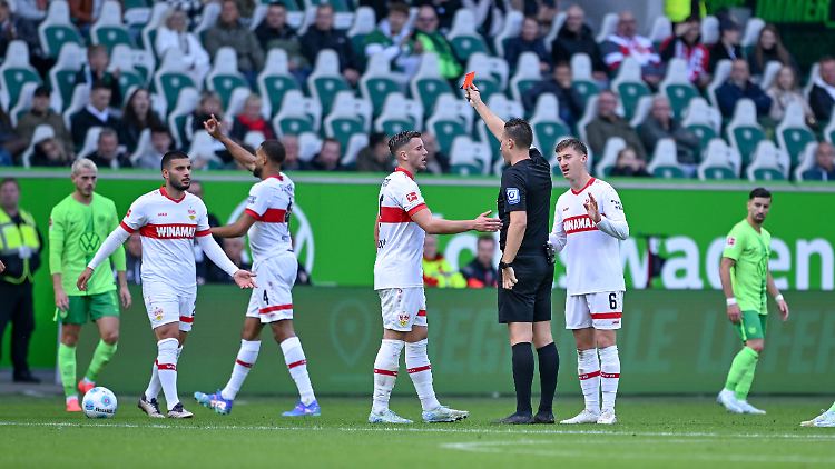 Beim VfB Stuttgart waren sie zurecht nicht einverstanden mit Jablonskis Entscheidung.