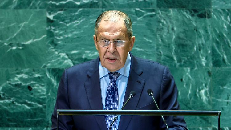 Außenminister Lawrow behauptet, Großbritannien und die USA wollten Russland bereits nach dem Zweiten Weltkrieg vernichten. 