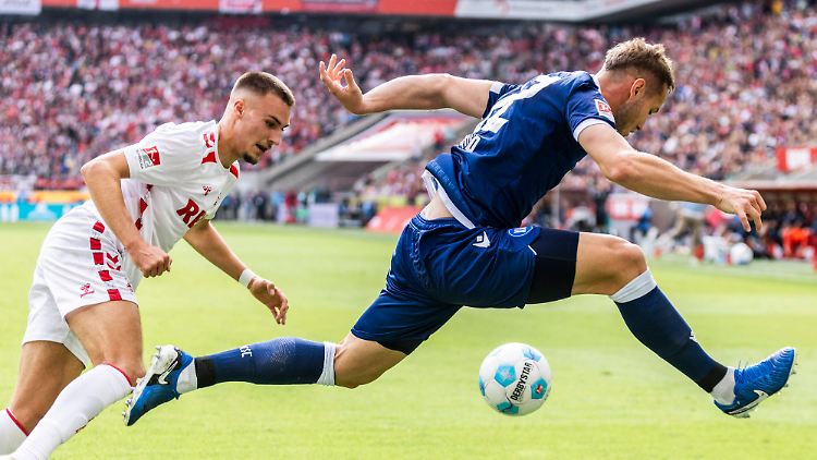 Köln und Karlsruhe lieferten sich einen vogelwilden Schlagabtausch.
