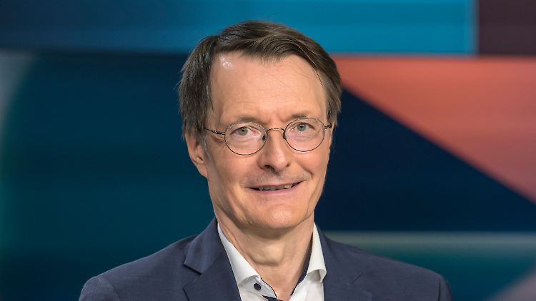 In Umfragen liegt die Ampel am Boden. Gesundheitsminister Lauterbach hat Hoffnung auf ein Comeback in letzter Minute.