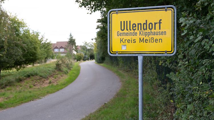 Kobitzscher Weg im Klipphausener Ortsteil Ullendorf: Hier fanden Einsatzkräfte den toten Jogger.