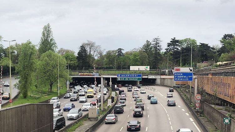 Die Pariser Stadtautobahn "Périphérique": Künftig darf hier nur noch Tempo 50 gefahren werden.