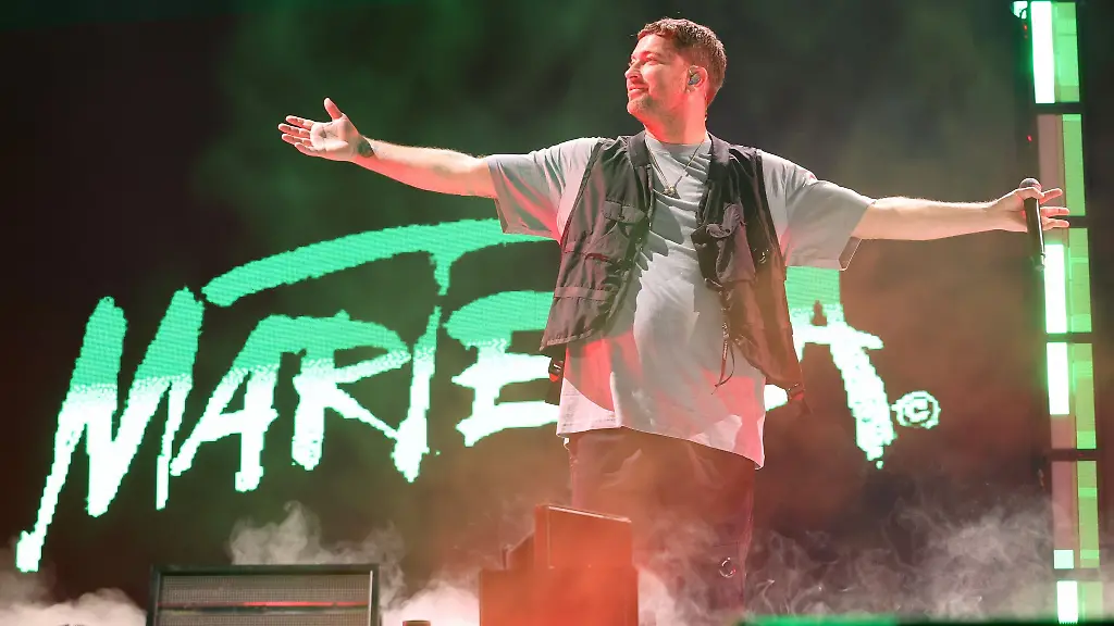Der-deutsche-Rapper-Marteria-buergerlich-Marten-Laciny-tritt-zum-Auftakt-seines-ersten-von-zwei-Konzerten-im-Ostseestadion-auf