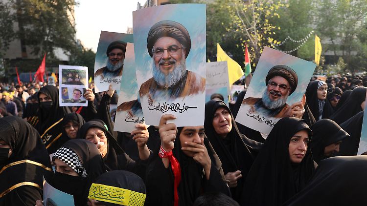 Nicht nur in der iranischen Hauptstadt Teheran wird der getötete Hisbollah-Chef Hassan Nasrallah jetzt als Märtyrer gefeiert.