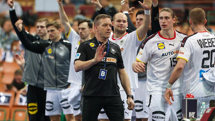 Die deutsche Handball-Nationalmannschaft will zur EM fahren.