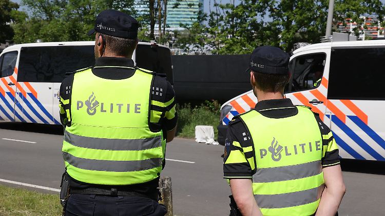 Die Regierung betonte, sich nun um den Schutz der Beamten zu bemühen.