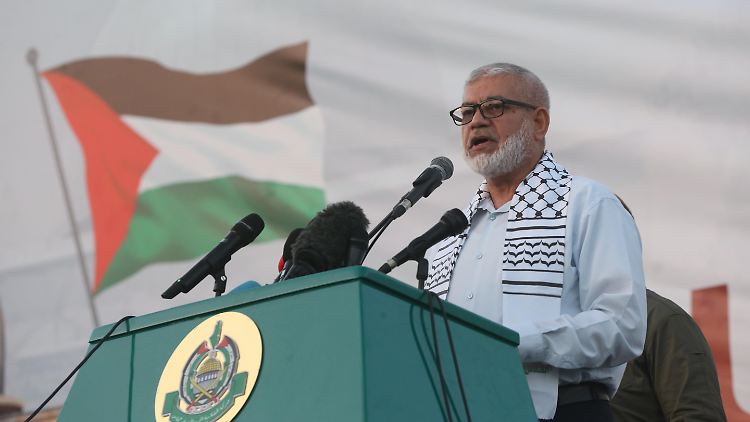 Der damalige Regierungschef Rauhi Muschtaha bei einer Rede im Gazastreifen im Oktober 2022. 