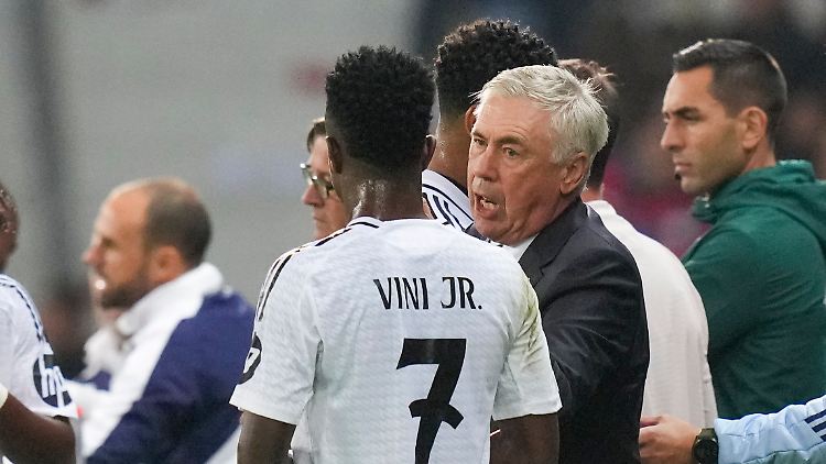 Carlo Ancelotti ist äußerst unzufrieden.