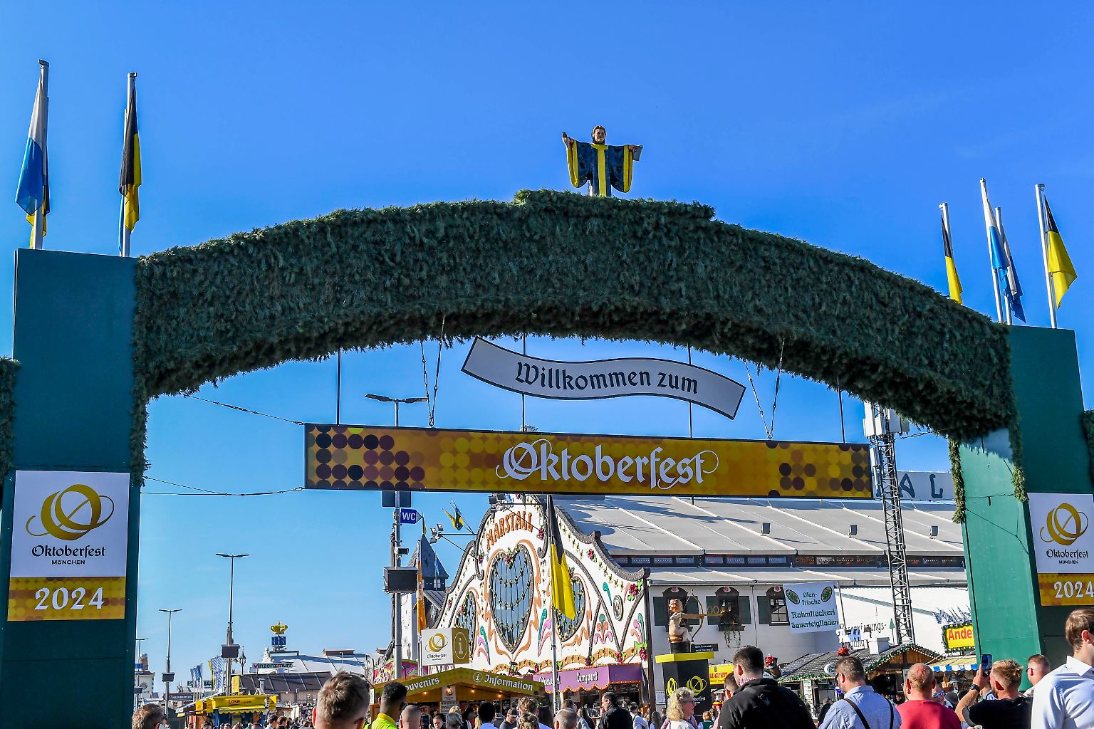 Seit dem 21. September ist in München endlich wieder Wiesn. Noch bis zum 6. Oktober bevölkern ...