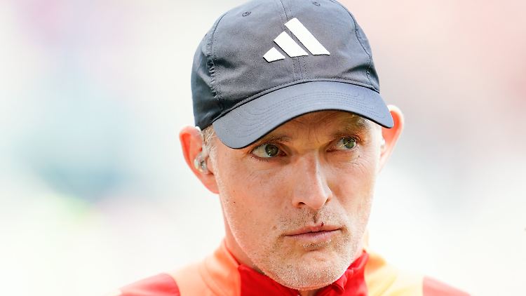 Der Blick geht nach Manchester. Tuchel soll bei United ein Kandidat sein.