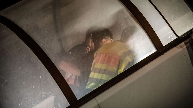 Ende August gab es den ersten Abschiebeflug aus Deutschland nach Afghanistan seit der Machtübernahme der Taliban. 