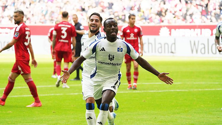 Dompé sorgte für die Führung des HSV.