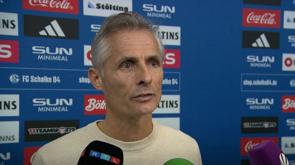SchalkeCoach.JPG