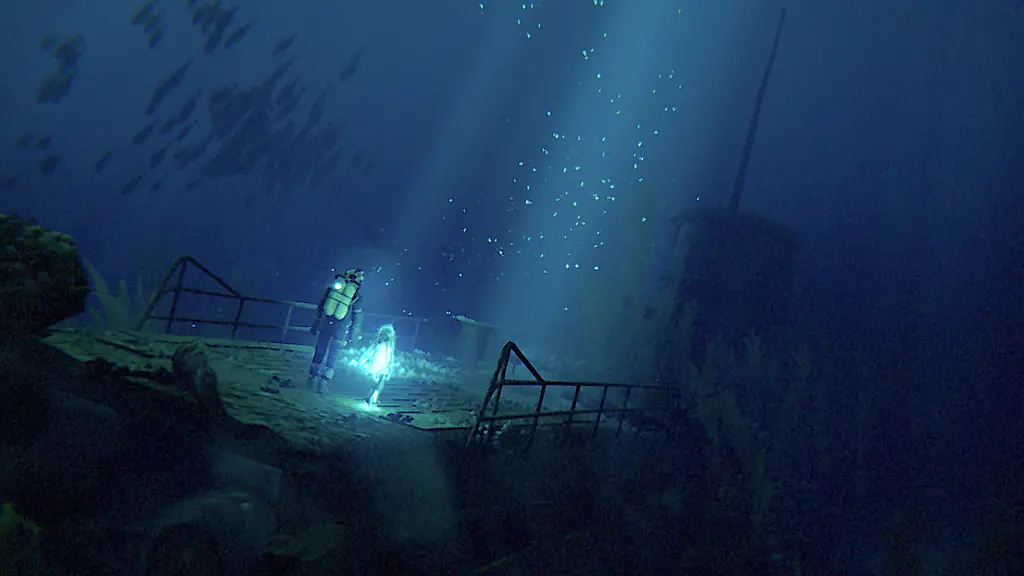 Under-The-Waves-Still-05