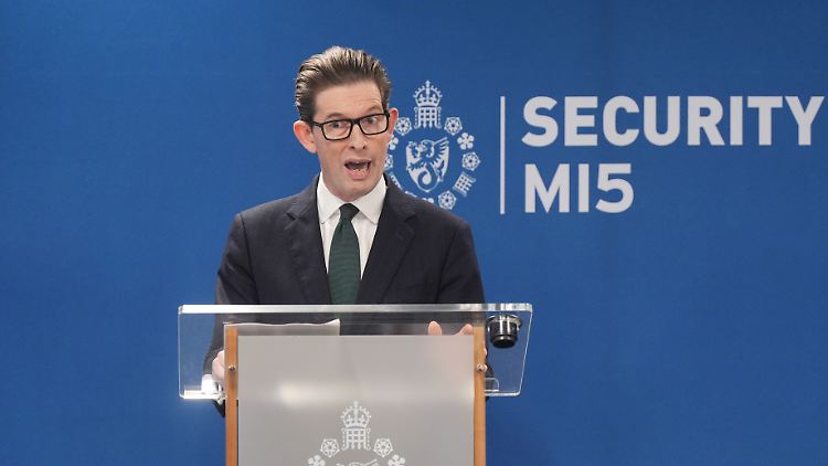 Russlands GRU versuche "nachhaltiges Chaos" auf den Straßen in Großbritannien zu stiften, sagt McCallum. 