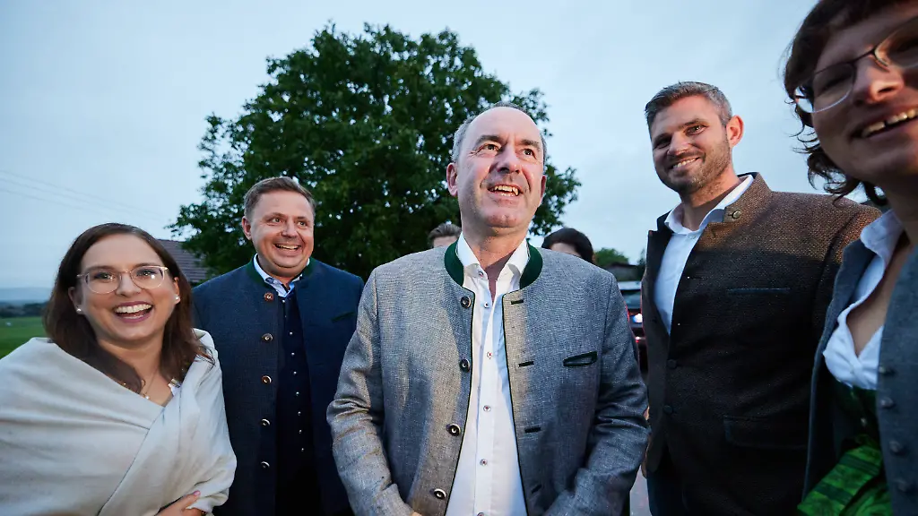 7ac2fa5a36f9f4185d7296bd238af381