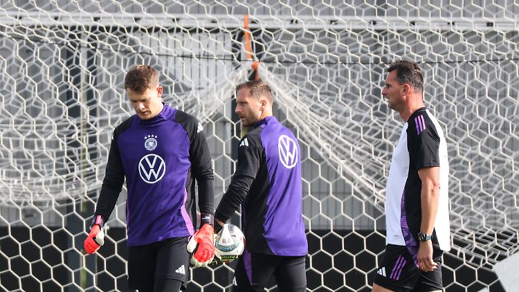 Alexander Nübel (l.) darf sich gegen Bosnien im DFB-Tor beweisen.