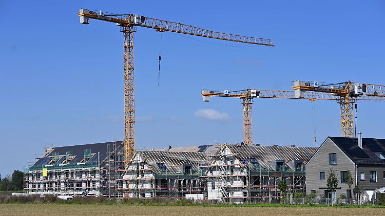Zuletzt wurden nur rund 300.000 Wohnungen pro Jahr gebaut.