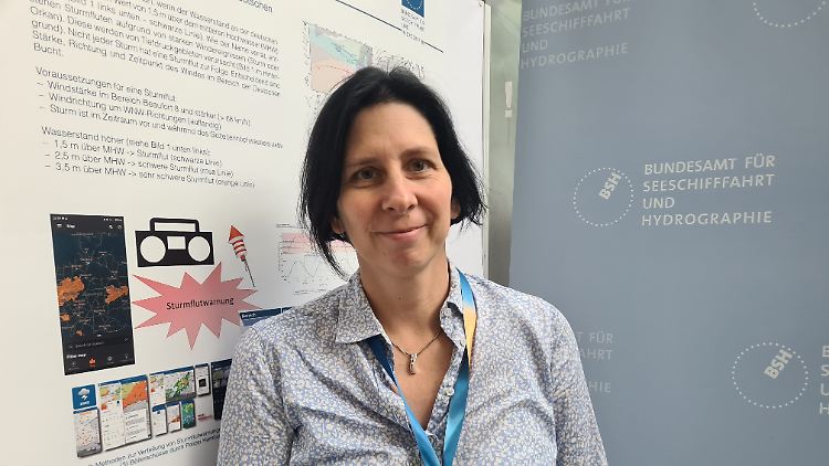 Kerstin Jochumsen ist Leiterin der Abteilung Meereskunde beim Bundesamt für Seeschifffahrt und Hydrographie (BSH) in Hamburg.