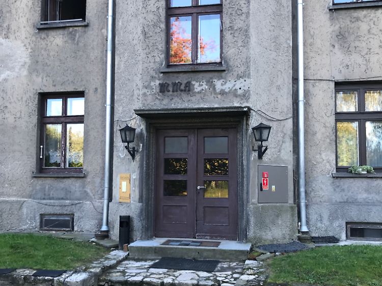 Das ehemalige Gebäude der "Kommandantur" des Lagerkomplexes Auschwitz-Birkenau.