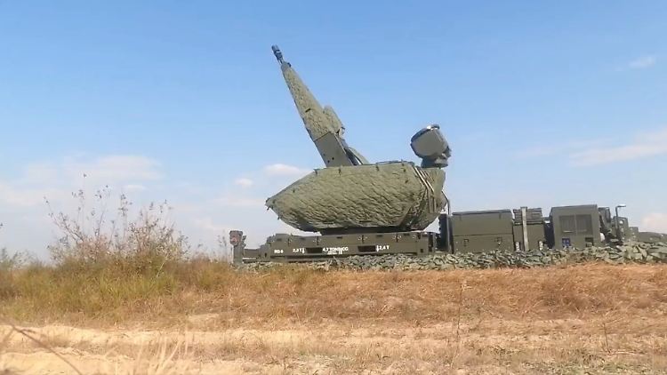 Das neue Paket soll unter anderem wie zuvor angekündigt das Luftverteidigungssystem Skynex beinhalten.