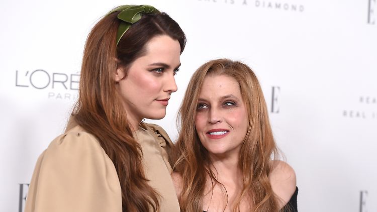 Lisa Marie Presley (r.) und ihre Tochter Roley Keough auf einem Event im Jahr 2017.