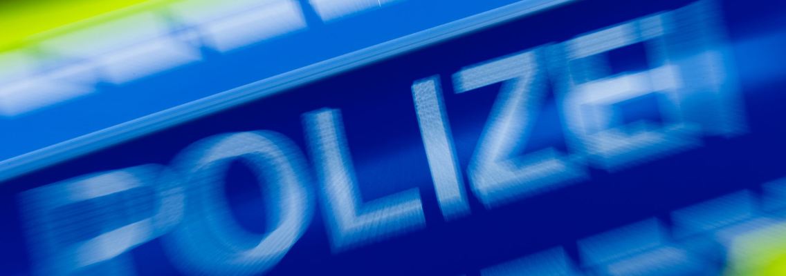 Die Polizei bittet um Hinweise.