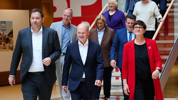Die SPD-Spitze wappnet sich für den Bundestagswahlkampf