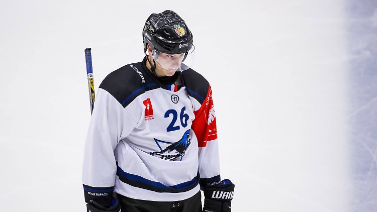 Janne Puhakka war Finnlands erster offen schwuler Eishockey-Profi.