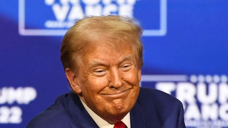 Ganz leicht obenauf: Donald Trump