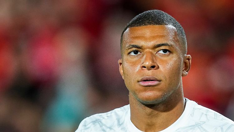 Kylian Mbappé sieht sich schweren Vorwürfen ausgesetzt.