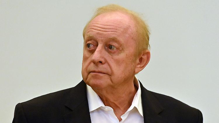 Schuhbeck bei seinem Prozess im Oktober 2022 vor dem Oberlandesgericht München.