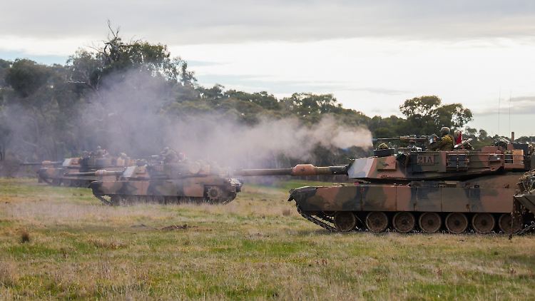 Die M1A1 Modelle sollen in Australien durch neue M1A2-Panzer ersetzt werden.