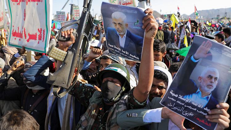 Hamas-Unterstützer im Jemen nach dem Tod von Sinwar.