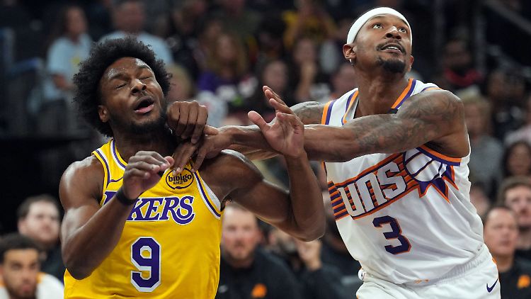 In der NBA kriegt Bronny kräftig was auf die Mütze.