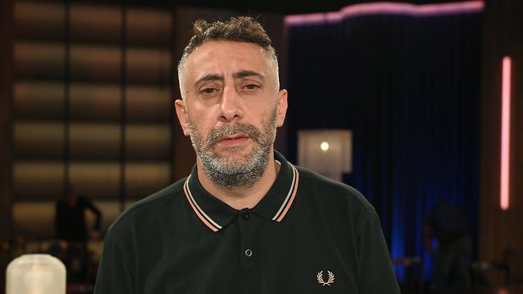Weil Ramadan im offenen Vollzug ist, darf er im TV auftreten.